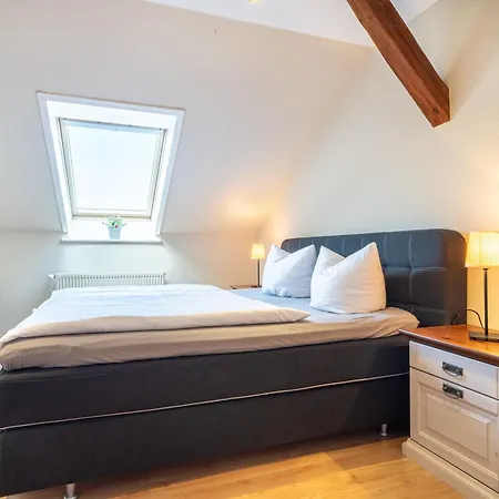 מלון דירות Stone