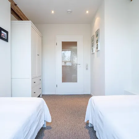 Stone Apartmanhotel